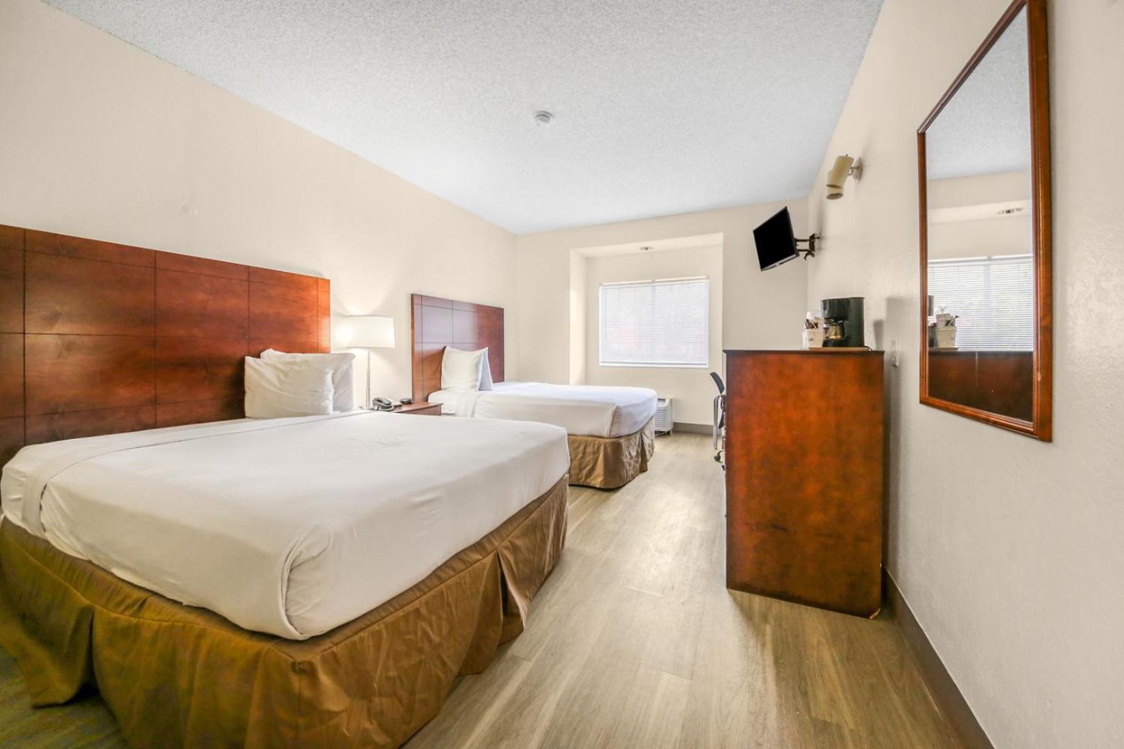 Baymont By Wyndham Orlando-International Dr-Universal Blvd Bagian luar foto