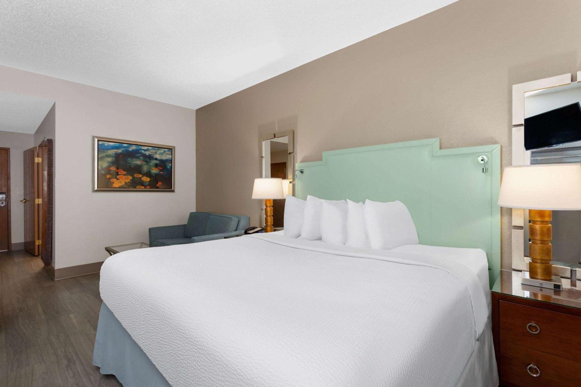 Baymont By Wyndham Orlando-International Dr-Universal Blvd Bagian luar foto