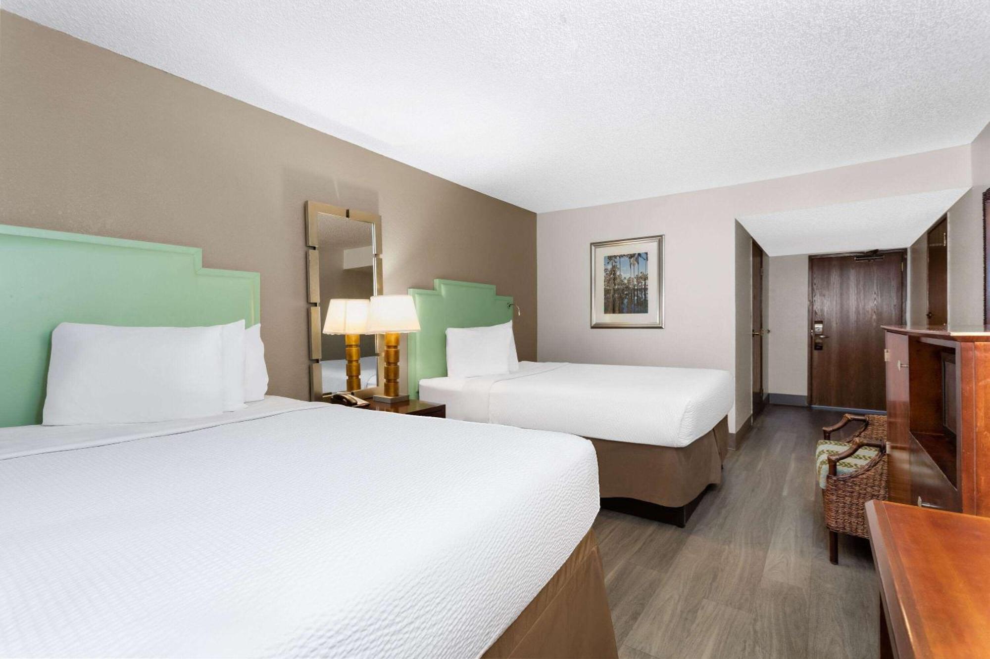 Baymont By Wyndham Orlando-International Dr-Universal Blvd Bagian luar foto