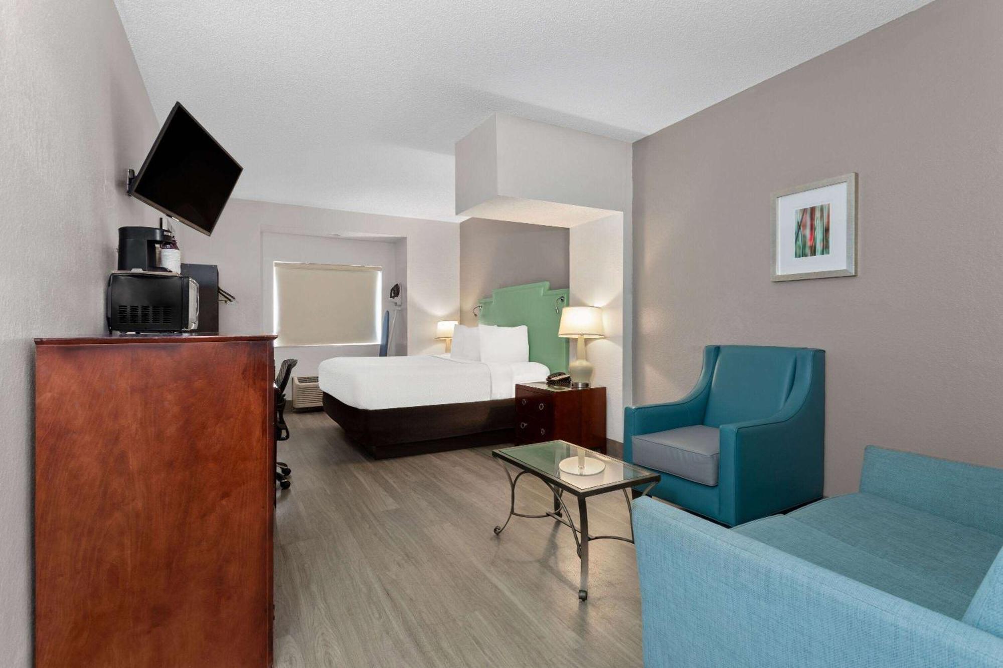 Baymont By Wyndham Orlando-International Dr-Universal Blvd Bagian luar foto